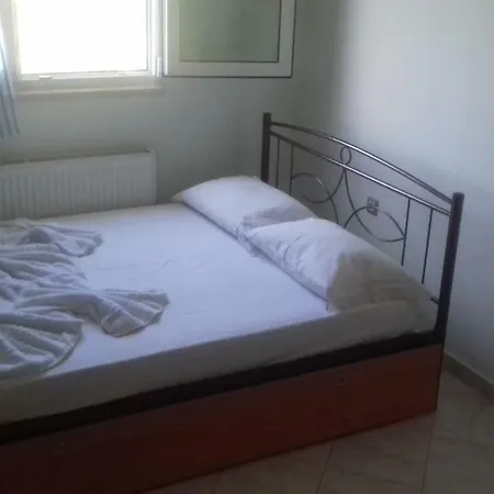 Christina 's House * Alykes (Zakynthos)